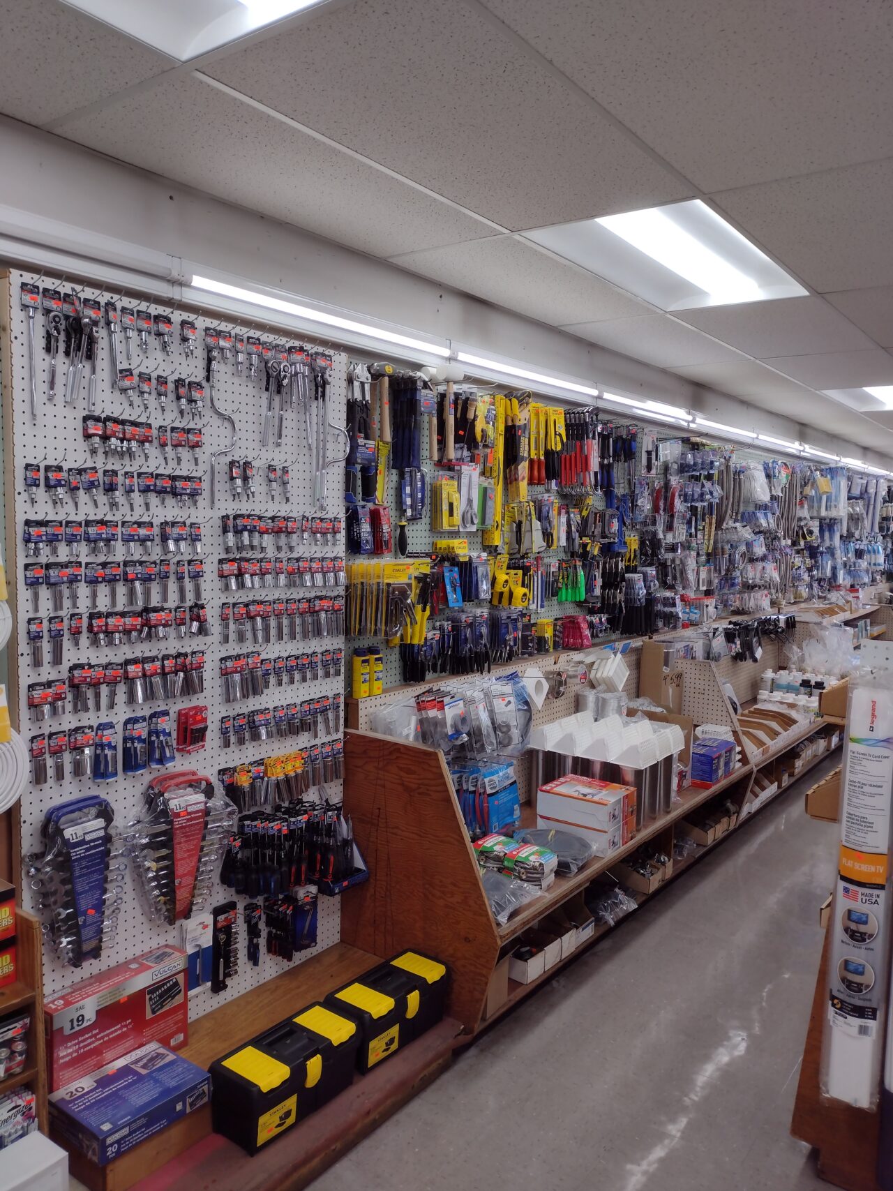 Plumbing Supply Store in Dundalk, MD | Poplar Place Hardware