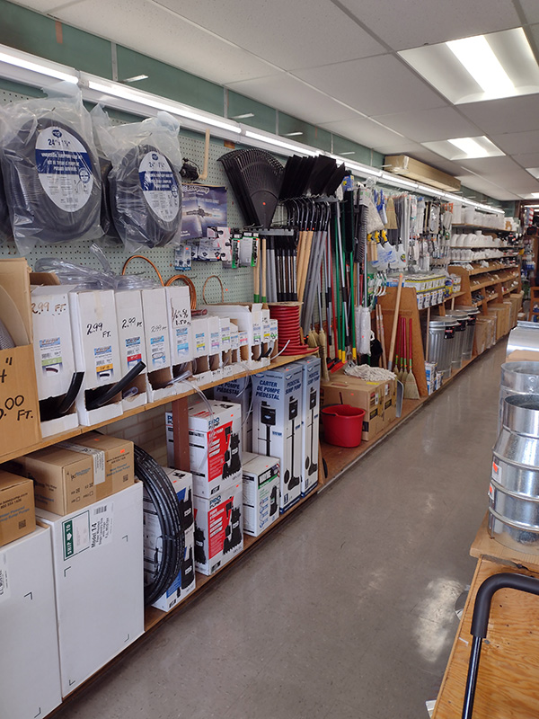 1000003077 Sleds and shovels for your winter needs